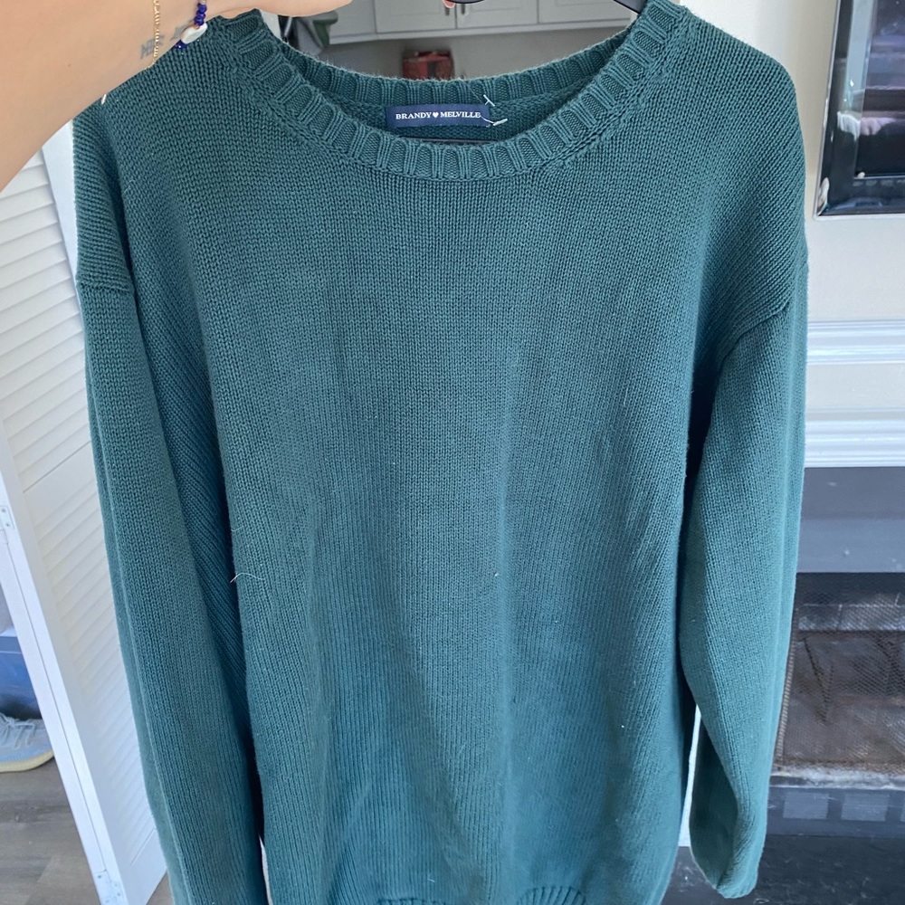 Brandy melville sweater
